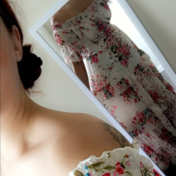 Gorgeous, floor length, summer gown. - Picture 2 of 2